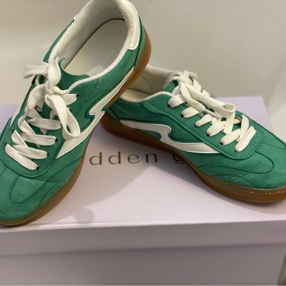 Madden Girl Green and White Sneakers, size 6
